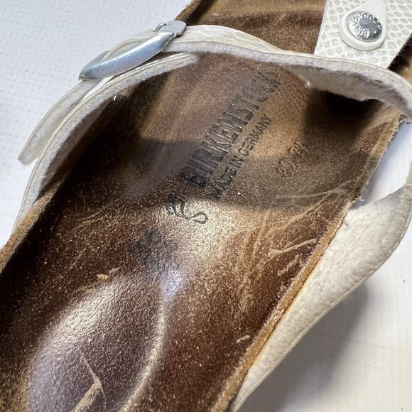 Birkenstock Gizeh Women Slip On Sandals Snake Skin Metallic Size 36 EU / 5 US - Picture 7 of 14